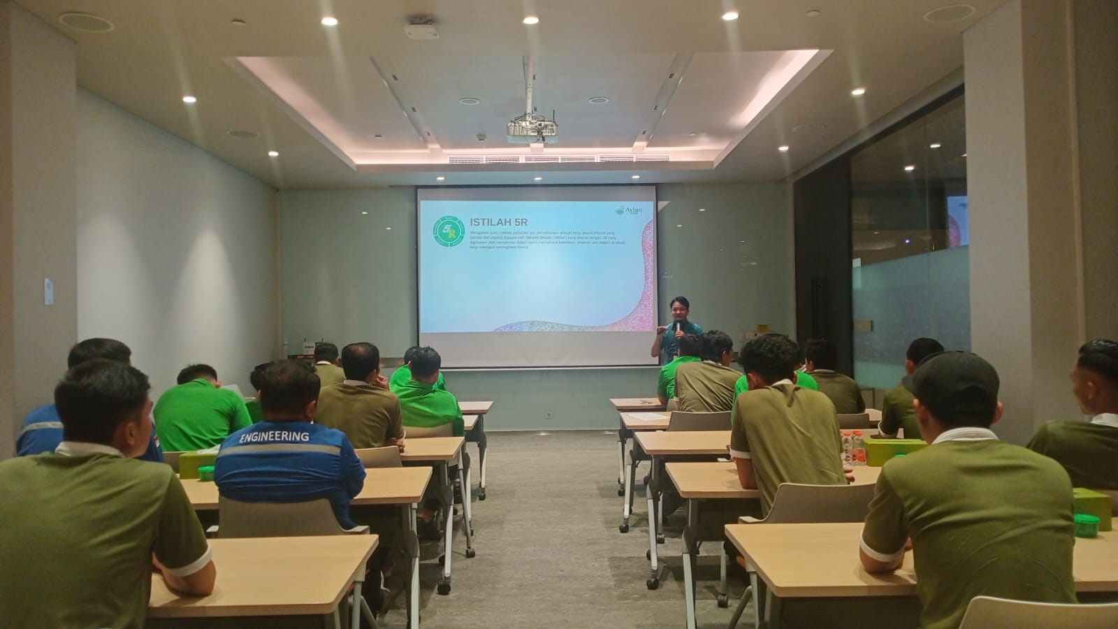 HR TRAINING-2026-7739-1963