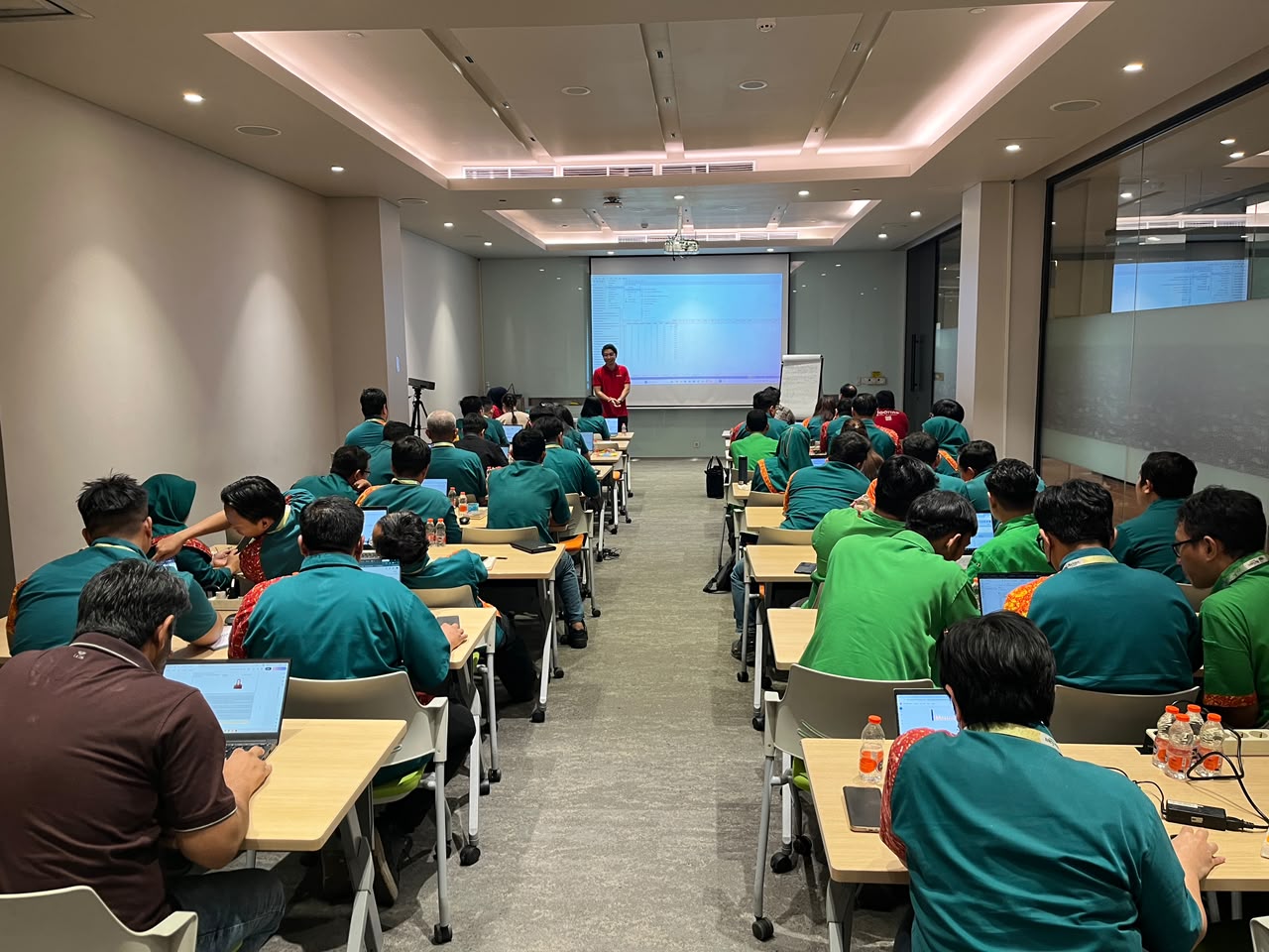 HR TRAINING-2026-9470-2548